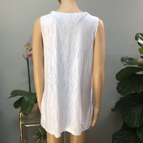 White Women’s Beach Simmer Coverup - Picture 4 of 4